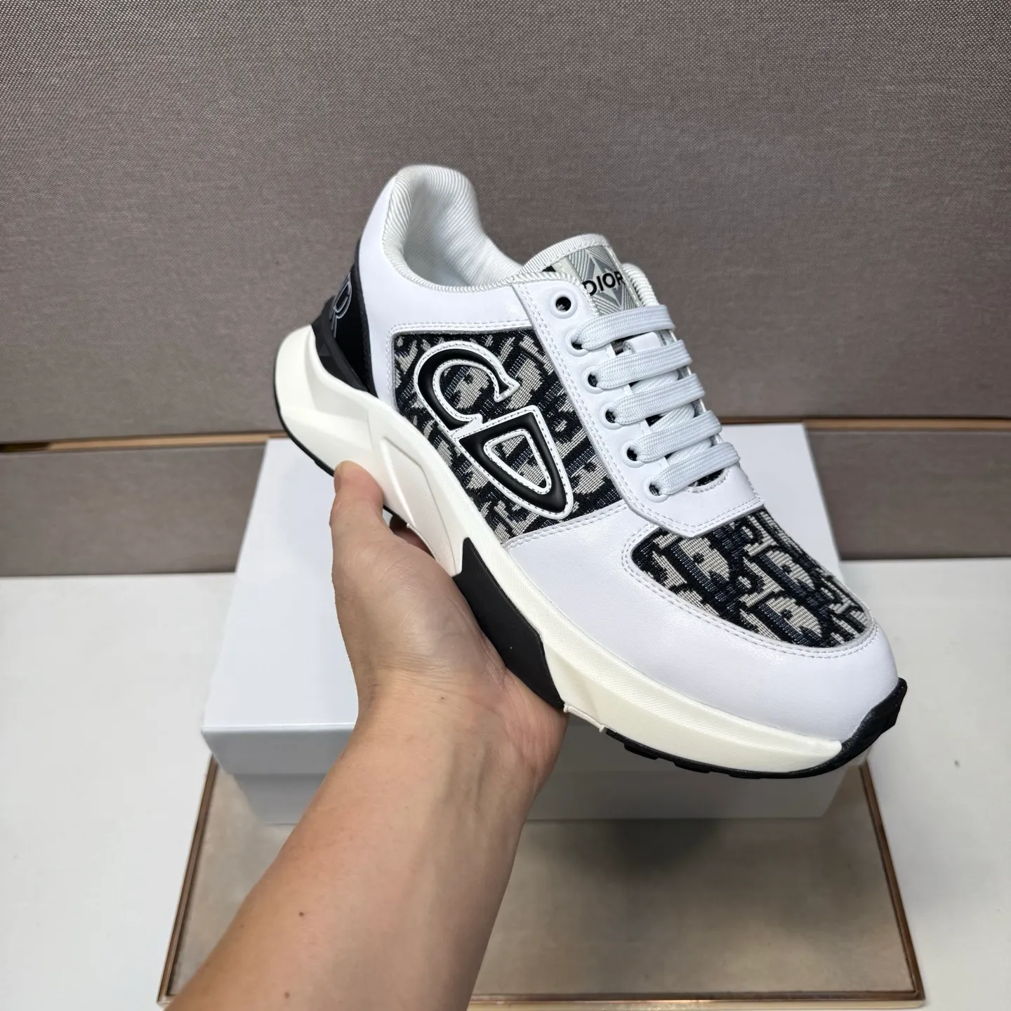 ⬛️Men's shoes💰p442 [Dior~] Men's casual shoes 2025z cabinet sales simultaneously 🔶Size: 38-44#️⃣ 🔷2 colors🔜The upper is made of multi-material splicing➕Mesh lining, comfortable and breathable, sole: original comfortable and wear-resistant outsole, ⚠️real thing📱photographed🎬real thing is better📢📢📢